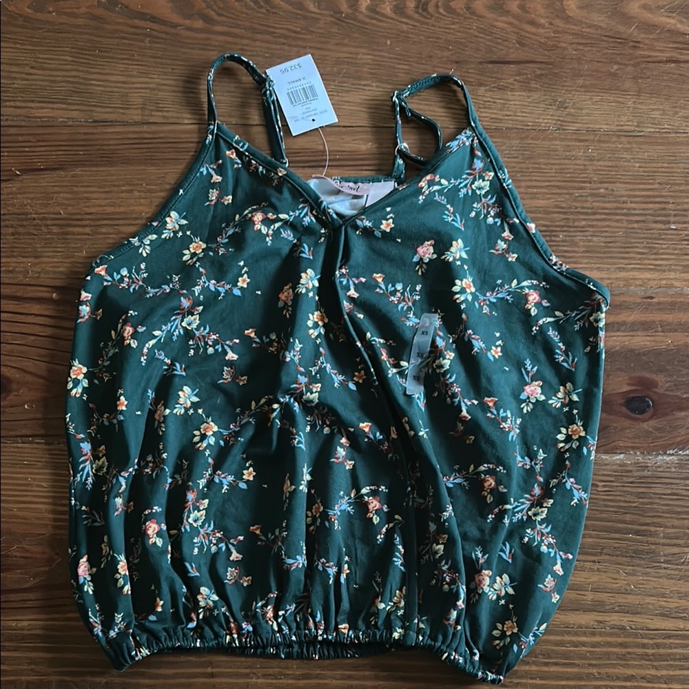 Green Sleeveless floral top BUCKLE  free necklace set XS